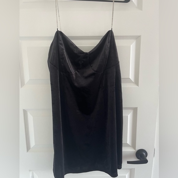 H&M velour dress - Picture 2 of 4